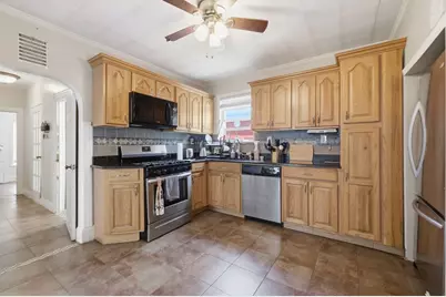 15 Waverly Ave, Everett, MA 02149 - Photo 16