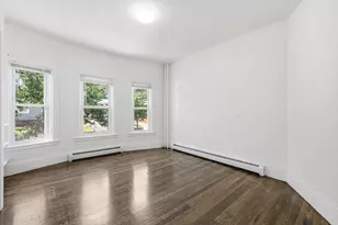 15 Waverly Ave, Everett, MA 02149 - Photo 12