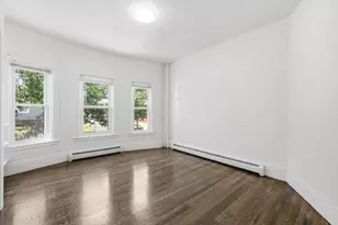 15 Waverly Ave, Everett, MA 02149 - Photo 12