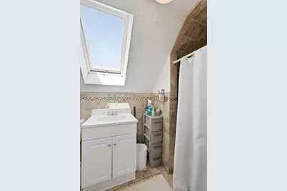 15 Waverly Ave, Everett, MA 02149 - Photo 20