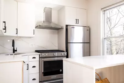 4 Webster Street #3, Somerville, MA 02145 - Photo 4