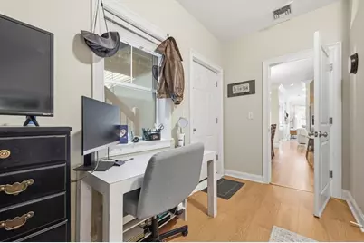 301-303 Bolton St #1, Boston, MA 02127 - Photo 18