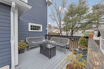 18 Hemlock Rd, Boston, MA 02132 - Photo 4