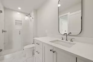 17 Wyndemere Ln, Natick, MA 01760 - Photo 34