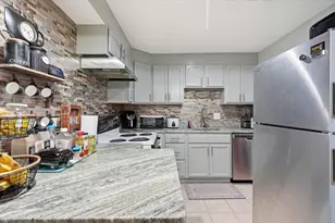 81 Colonel Bell Dr, Brockton, MA 02301 - Photo 2