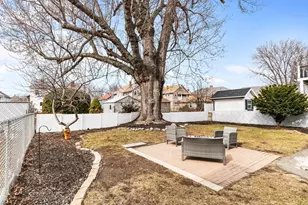 68 Cleveland St, Arlington, MA 02474 - Photo 30