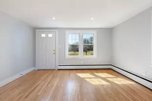 14 Sharon Dr, Falmouth, MA 02536 - Photo 8