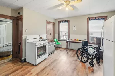 61 Cohasset St, Worcester, MA 01604 - Photo 14