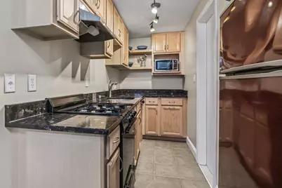 64 Commonwealth #G1, Boston, MA 02116 - Photo 10