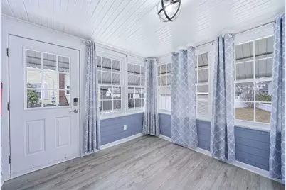 22 Black Rock, Melrose, MA 02176 - Photo 10