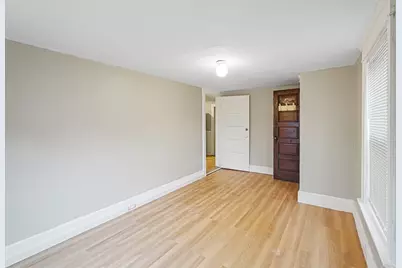 10 Ellsworth St, Worcester, MA 01610 - Photo 18