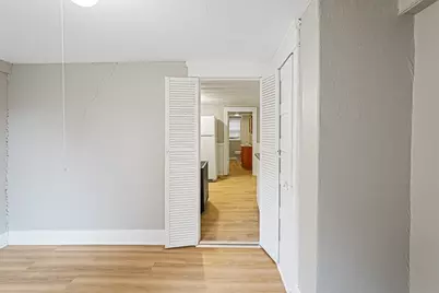 10 Ellsworth St, Worcester, MA 01610 - Photo 16