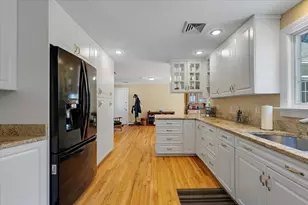 1820 Santuit-Newtown Rd, Barnstable, MA 02635 - Photo 10