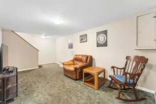 12 Meadow Rd, Uxbridge, MA 01569 - Photo 22