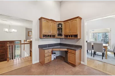 37 Woodlawn Dr, Sturbridge, MA 01566 - Photo 8