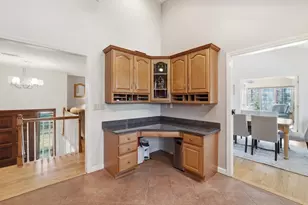 37 Woodlawn Dr, Sturbridge, MA 01566 - Photo 8