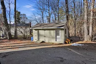 37 Woodlawn Dr, Sturbridge, MA 01566 - Photo 36