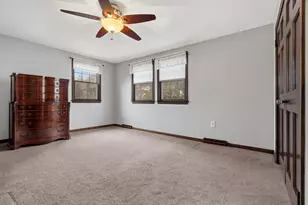 69 Jennings Rd, Waltham, MA 02451 - Photo 14