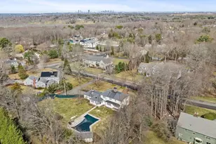 23 Parkwood Dr, Milton, MA 02186 - Photo 4