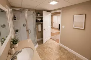 124 N Walker St, Taunton, MA 02780 - Photo 10