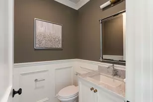 237 California St, Newton, MA 02456 - Photo 20
