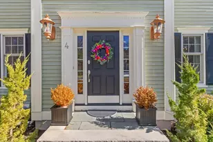 4 Shea Ct, Essex, MA 01929 - Photo 2