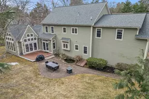 4 Shea Ct, Essex, MA 01929 - Photo 4