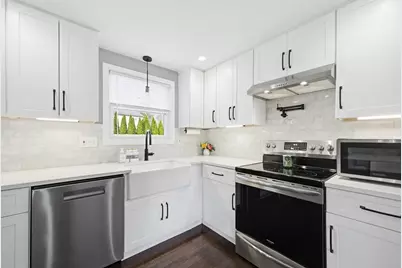 65 Ashtead Rd, Bridgewater, MA 02324 - Photo 10