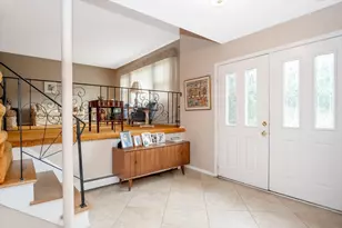 31 Francine Dr, Holliston, MA 01746 - Photo 4