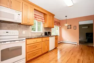 31 Francine Dr, Holliston, MA 01746 - Photo 16