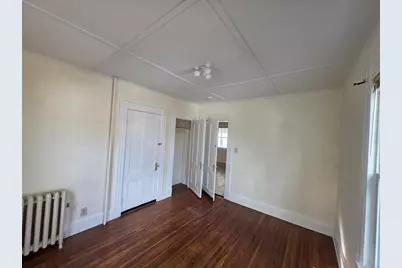 37 Chase Ave #2nd Floor, Springfield, MA 01108 - Photo 4