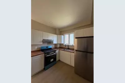 435 Stetson #1, Fall River, MA 02720 - Photo 2