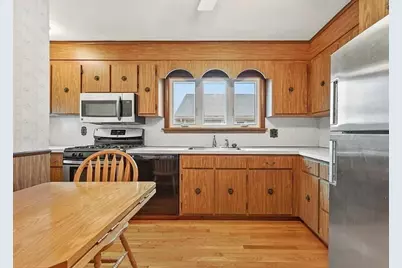 358-360 Arlington St #358, Watertown, MA 02472 - Photo 2