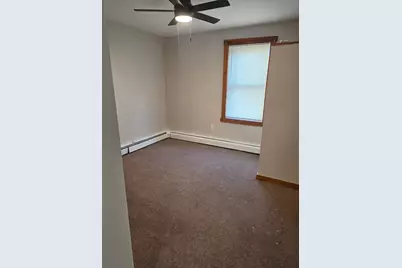 52 Johnson #3, Fall River, MA 02723 - Photo 4