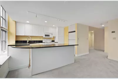 53 Warren St #318, Newburyport, MA 01950 - Photo 10