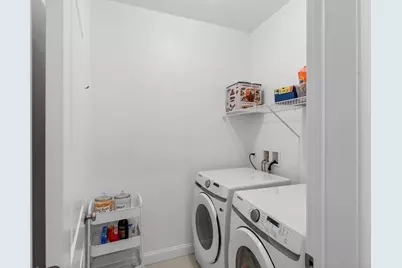 10 Logans Run #10, Millbury, MA 01527 - Photo 4