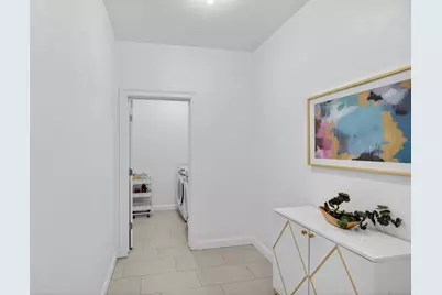 10 Logans Run #10, Millbury, MA 01527 - Photo 6