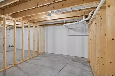 10 Logans Run #10, Millbury, MA 01527 - Photo 36