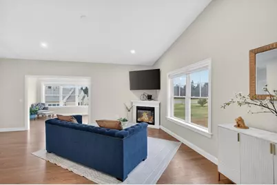 10 Logans Run #10, Millbury, MA 01527 - Photo 10