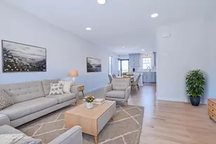 2 Walter G Wiede St, Chelmsford, MA 01863 - Photo 4