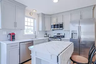 2 Walter G Wiede St, Chelmsford, MA 01863 - Photo 10