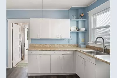 318 Concord St #1, Framingham, MA 01702 - Photo 2