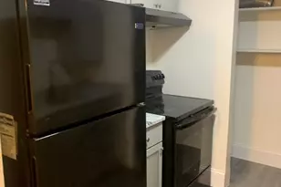 33 Washington St, Medford, MA 02155 - Photo 4