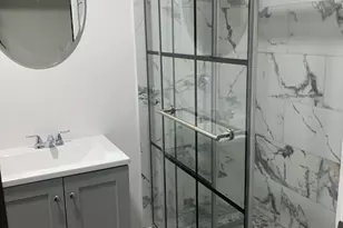 33 Washington St, Medford, MA 02155 - Photo 12