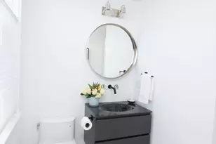 726 E 8th St, Boston, MA 02127 - Photo 22