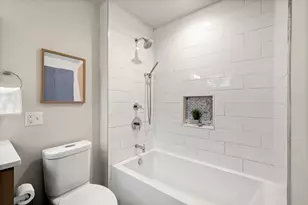 7 Langford Park, Boston, MA 02119 - Photo 12