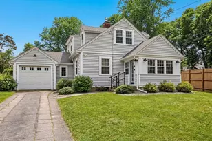 182 Woods Hole Rd, Falmouth, MA 02540 - Photo 2