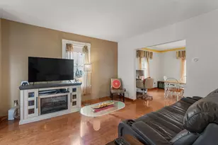 17 Tyler St, Malden, MA 02148 - Photo 16