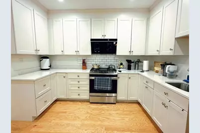 16 Taylor Dr #1010, Reading, MA 01867 - Photo 4