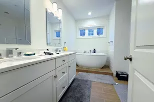 16 Taylor Dr, Reading, MA 01867 - Photo 16